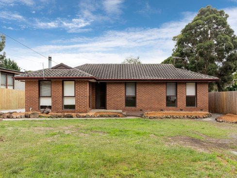 60 Lancaster Drive Mooroolbark 3138