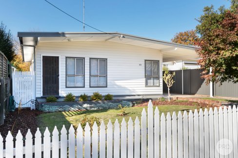 60 Napier Street, CRESWICK VIC 3363