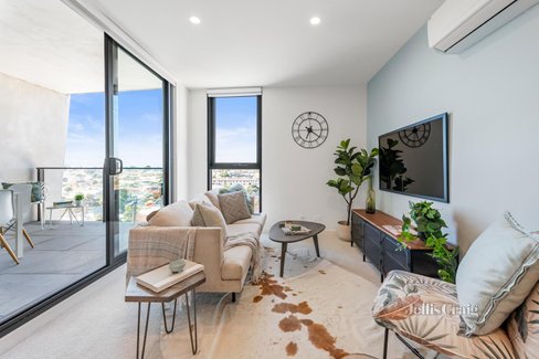 605 636 High Street Thornbury 3071