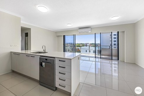 606/11-15 Norman Street, SOUTHPORT QLD 4215