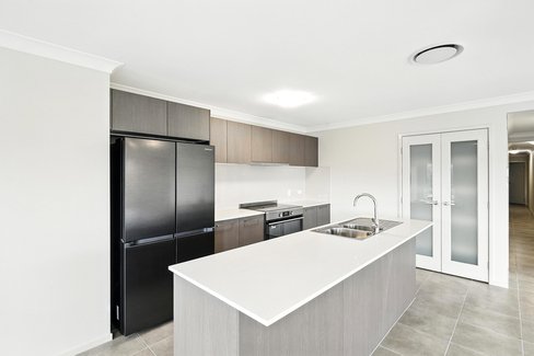 61 Bullen Dr, Silverdale NSW 2752