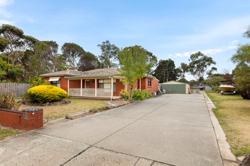 61 Helms Street Newcomb 3219