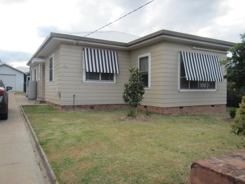 61 Phillip Street, TAMWORTH NSW 2340
