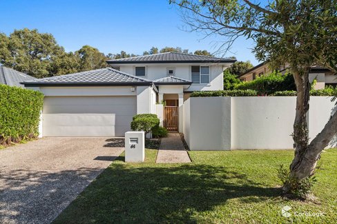 61 Seville Circuit, BURLEIGH WATERS QLD 4220
