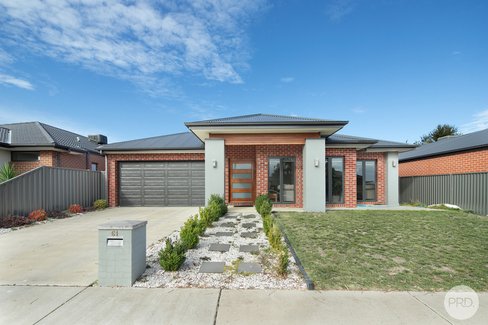 61 Sydney Way, ALFREDTON VIC 3350