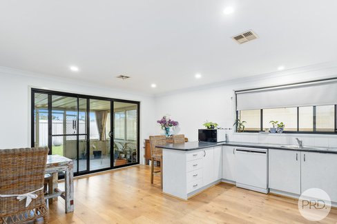 61 Tilligerry Track, TANILBA BAY NSW 2319