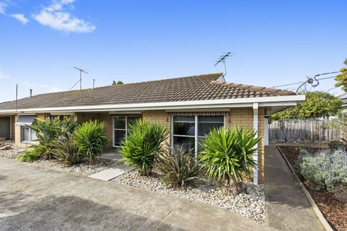6 10 McNabb Avenue Geelong West 3218