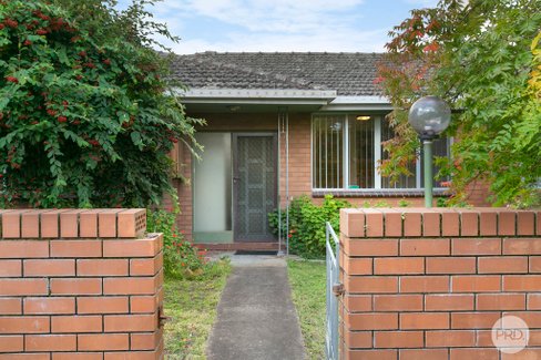 6/1110 Howitt Street, WENDOUREE VIC 3355