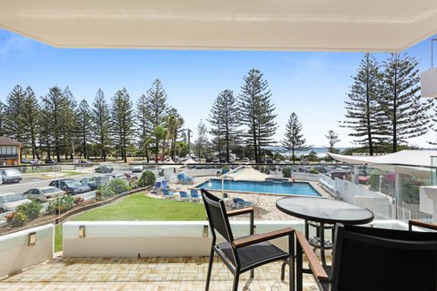 6/114 The Esplanade, Burleigh Heads QLD 4220