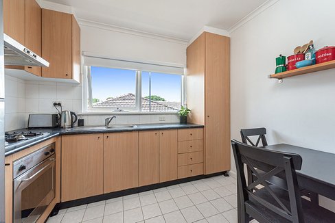 6/13 Wattle Avenue Glen Huntly 3163