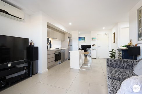 6/14 Rose Street, SOUTHPORT QLD 4215