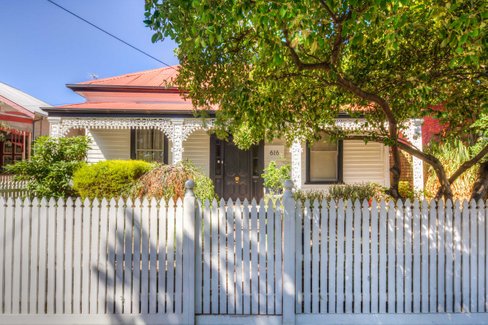 616 Lydiard Street North, SOLDIERS HILL VIC 3350