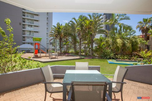 6/1941 Gold Coast Highway, BURLEIGH HEADS QLD 4220