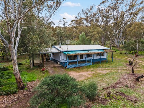 62 - 64 Caldwell Street, HEATHCOTE VIC 3523