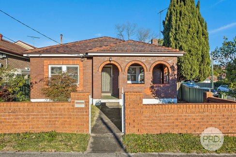 62 Blakesley Road, SOUTH HURSTVILLE
