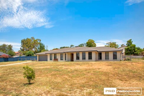 62 Campbell Road, TAMWORTH NSW 2340