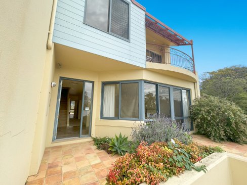 62 Eastern Beach Road Geelong 3220