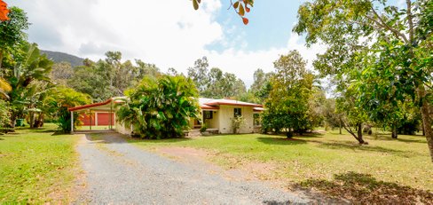 62 Jubilee Pocket Road, JUBILEE POCKET QLD 4802