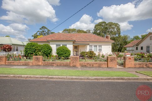 62 Regent Street, MAITLAND NSW 2320