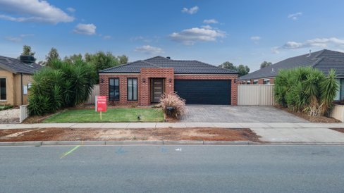 62 Riverview Drive, KIALLA VIC 3631