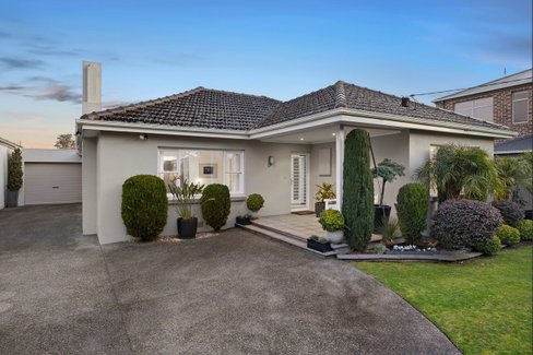 62 Stockdale Avenue Bentleigh East 3165