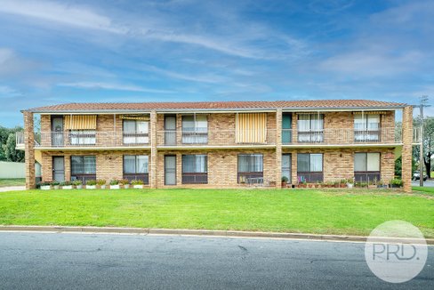 6/21 Nordlingen Drive, TOLLAND NSW 2650