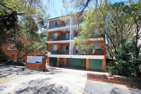 6/28 Guinea Street, KOGARAH NSW 2217