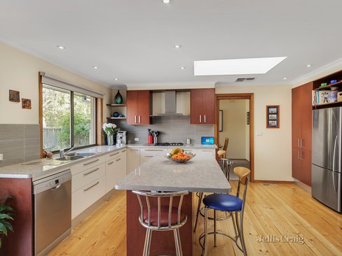 63 Atheldene Drive Glen Waverley 3150