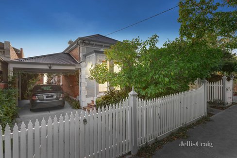 63 Barton Street Surrey Hills 3127
