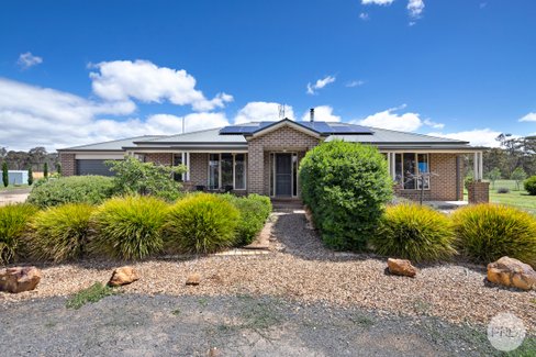 63 Crameri Road, CARISBROOK VIC 3464
