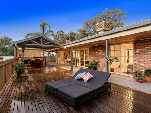 63 Johns Crescent Mount Evelyn 3796