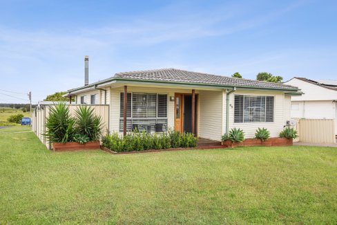 63 Kookaburra Parade, WOODBERRY NSW 2322