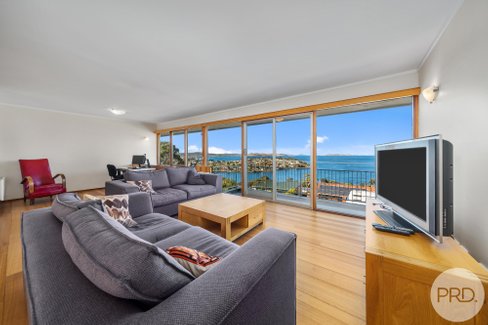 63 Leura Street, ROSNY TAS 7018