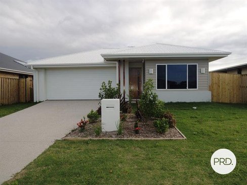 63 Schooner Avenue, BUCASIA QLD 4750