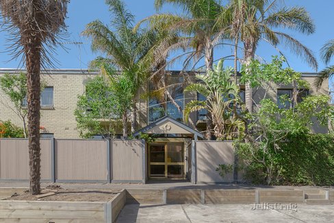 6/311 Auburn Road Hawthorn 3122