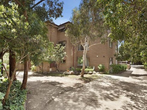 6 34 Rose Street Box Hill 3128