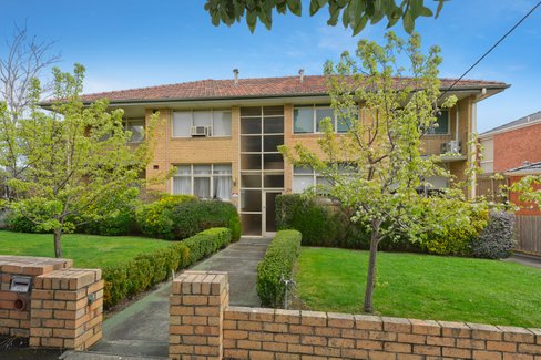 6/37 Narrak Road Balwyn 3103