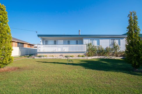 64 Bowden Street, HEDDON GRETA NSW 2321
