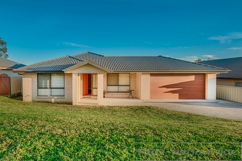 64 Brigantine Street, RUTHERFORD NSW 2320
