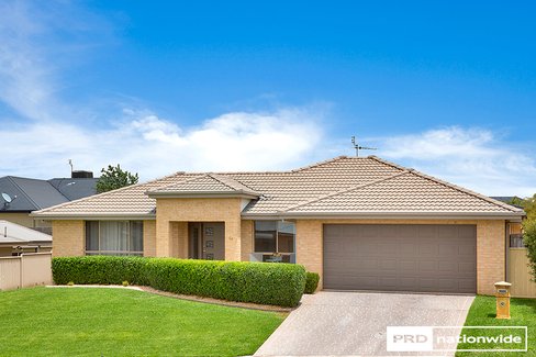 64 Grant Street, TAMWORTH NSW 2340