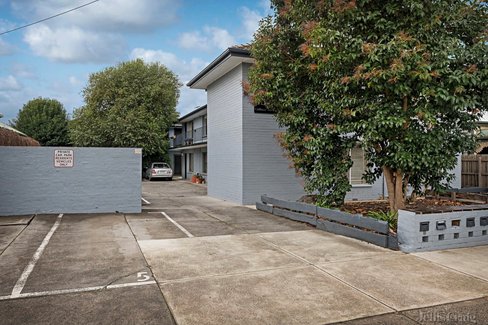 6/43 Gillies Street Fairfield 3078
