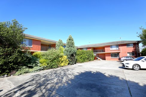 6/45 Saint Elmo Road Ivanhoe 3079