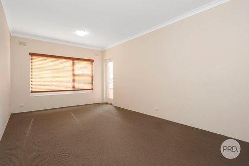 6/5 Bonds Rd, RIVERWOOD NSW 2210