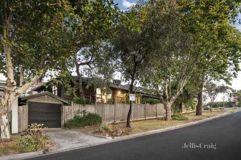 65 Carroll Crescent Glen Iris 3146