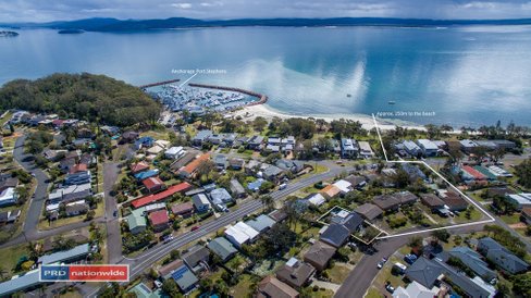 65 Corrie Parade, CORLETTE NSW 2315