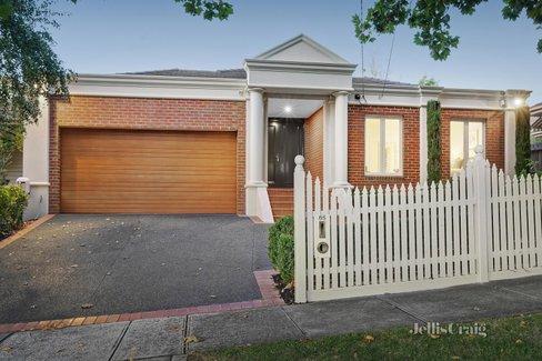 65 Shepherd Street Surrey Hills 3127