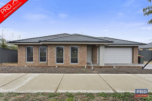 65 Waratah Road, HUNTLY VIC 3551