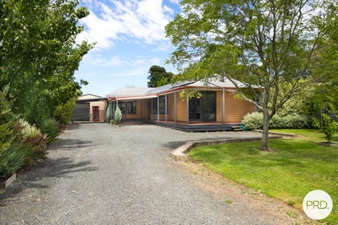 65 Warrenheip Road, WARRENHEIP VIC 3352
