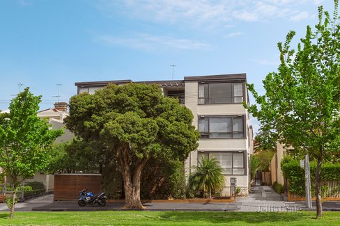 6/53 Grey Street East Melbourne 3002