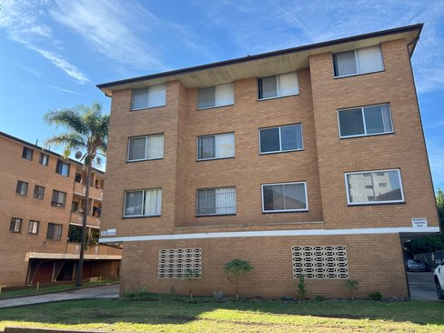 6/54 Castlereagh Street, LIVERPOOL NSW 2170